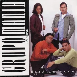Está de Moda