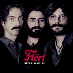 Hücum Kayıtlar album by Flört