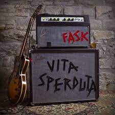Vita sperduta album by Fast Animals and Slow Kids