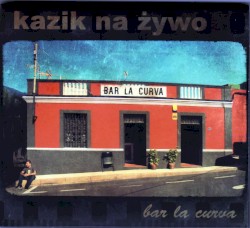 Bar La Curva / Plamy na słońcu