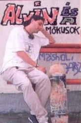 Máshol jársz album by Alvin és a Mókusok